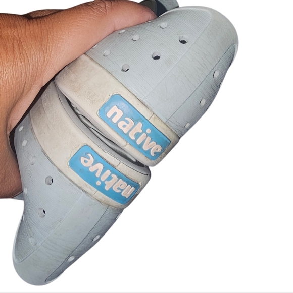 Native Shoes - Picture 4 of 7